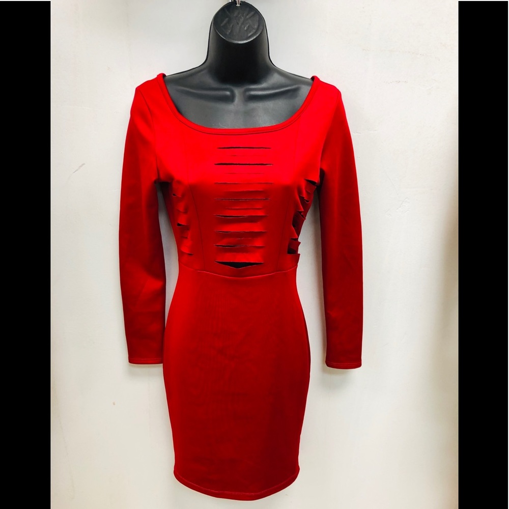Long sleeved Red midi dress